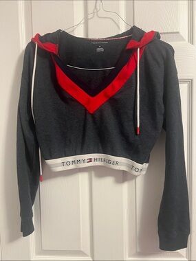 Tommy Hilfiger Black & Red Cropped Hoodie with Logo Hem